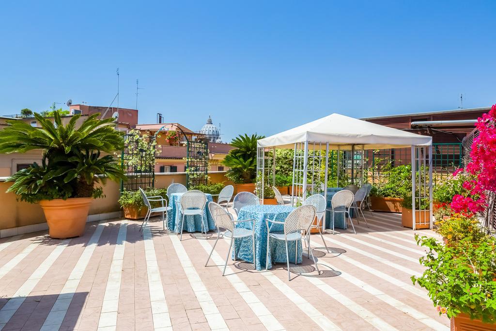 Domus Carmelitana Hotell Roma Eksteriør bilde