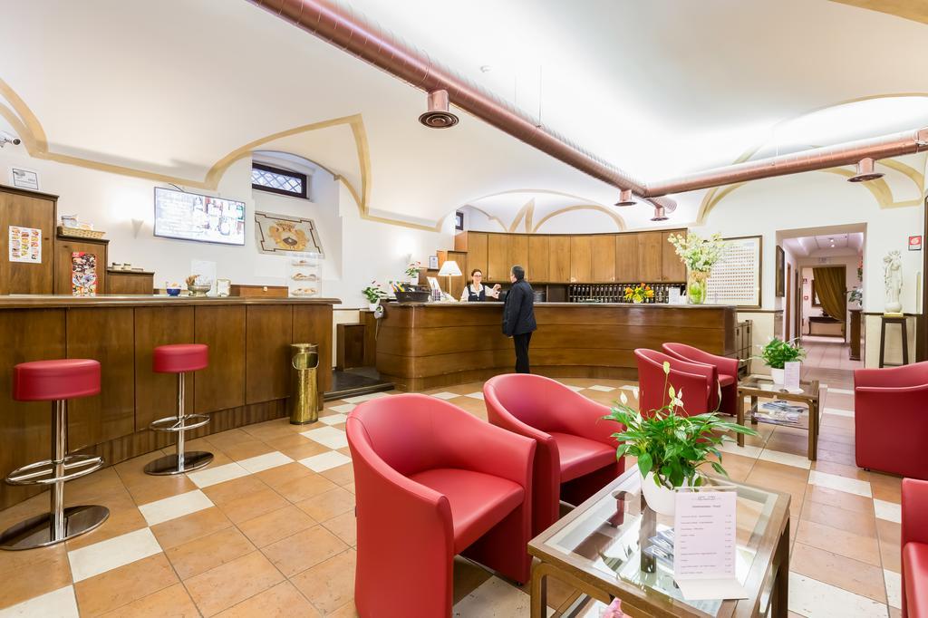 Domus Carmelitana Hotell Roma Eksteriør bilde