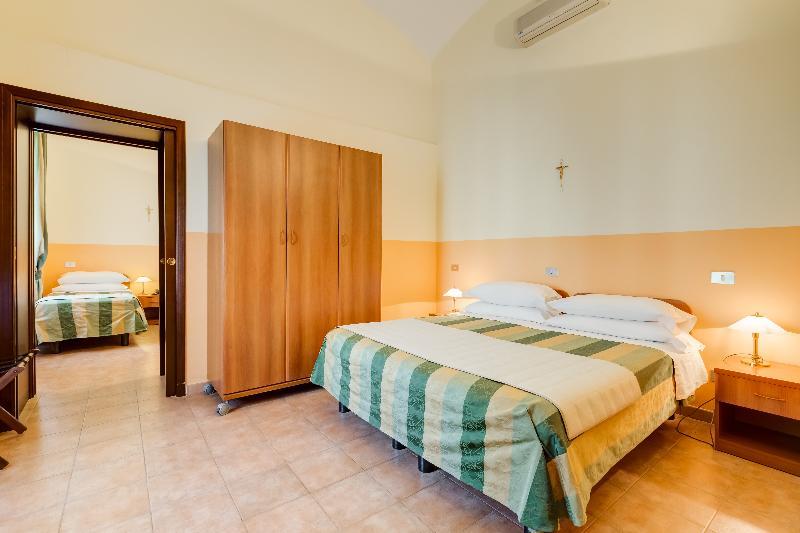 Domus Carmelitana Hotell Roma Eksteriør bilde