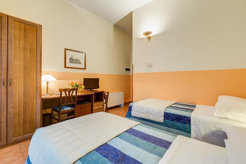 Domus Carmelitana Hotell Roma Eksteriør bilde
